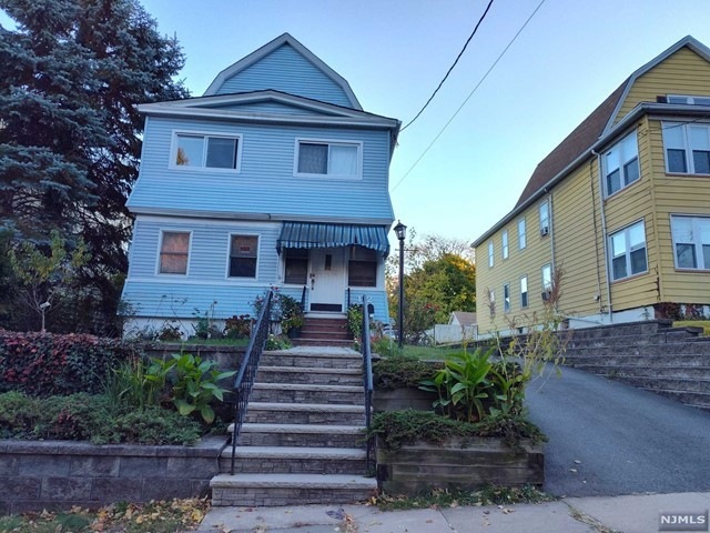 Primary Photo - 112 Mt Pleasant Ave