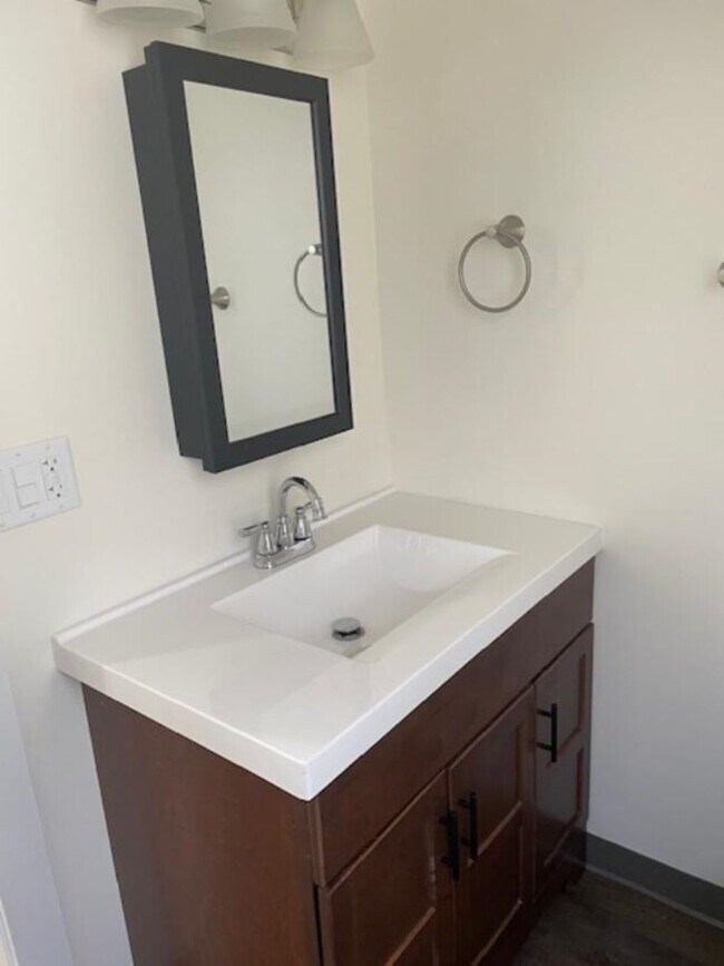 Foto del edificio - 8316 Park Rd