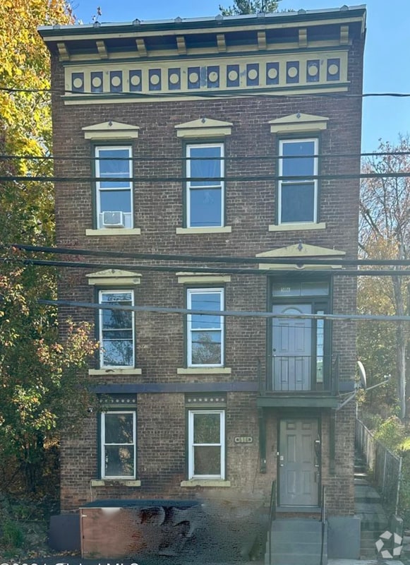 Building Photo - 516 4th St
