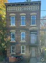 Building Photo - 516 4th St