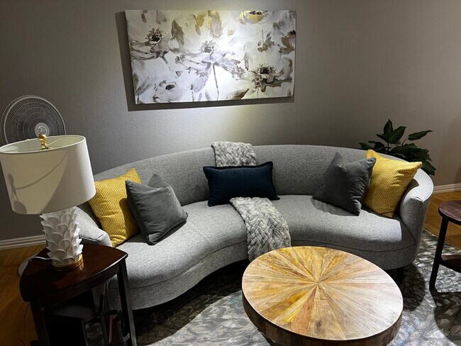 Welcome Home! - 4633 Wild Indigo St