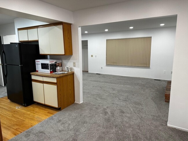 Foto del edificio - 7356 Hedgerow Ct
