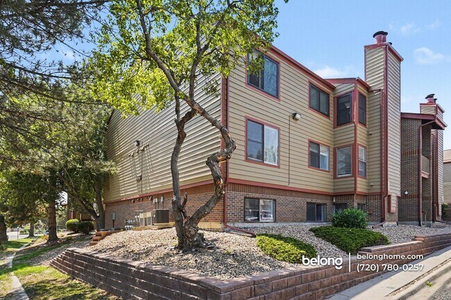 Foto del edificio - 8741 Dawson St