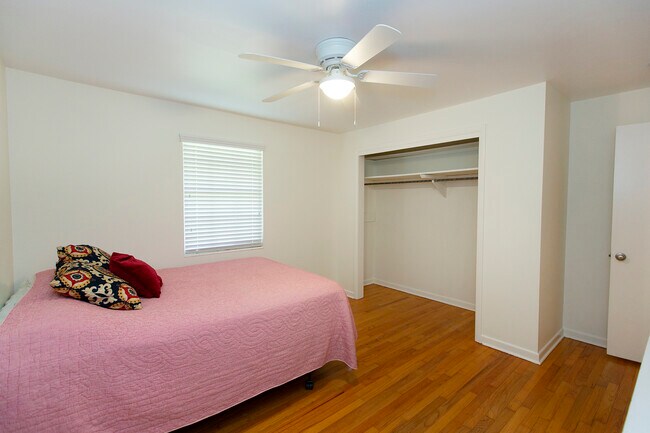 Foto del edificio - 210 NW 29th St