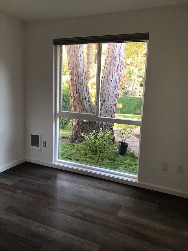 Foto del edificio - 2321 Ellis St