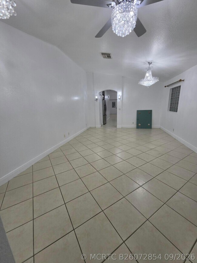 Foto del edificio - 2106 Little Torch St
