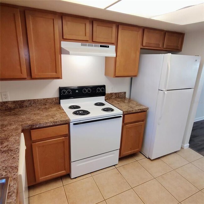 Foto del edificio - 2820 Dupont St S