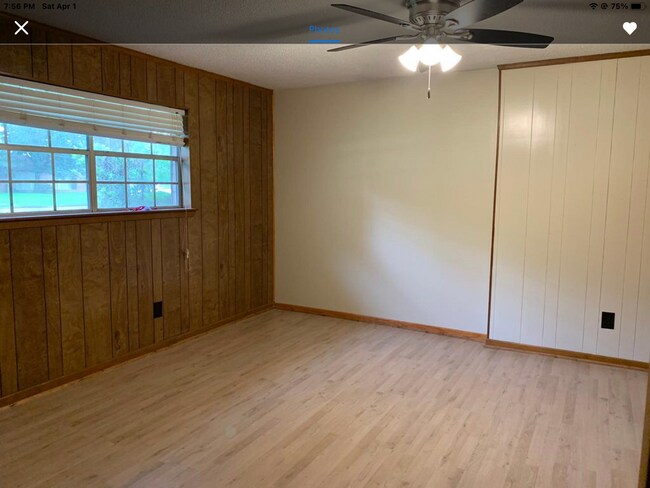 Building Photo - 4215 Folsom Dr