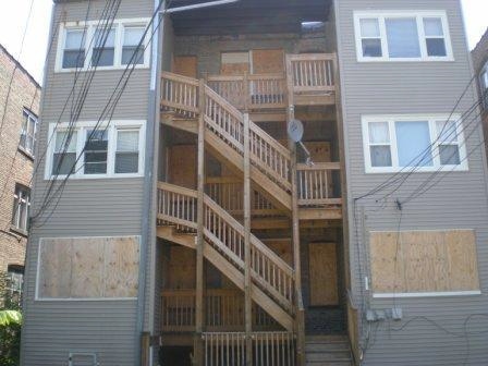 Building Photo - 7946-7948 S Ellis St