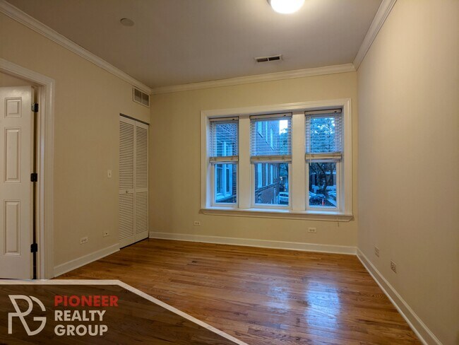 Foto del edificio - 3240 N Clifton Ave