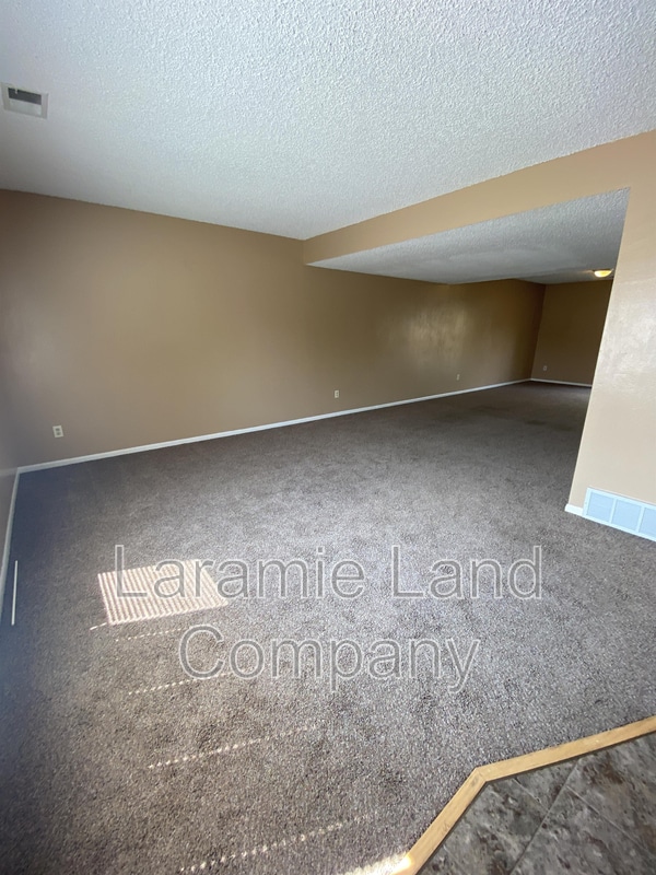 Building Photo - 1211 Downey St