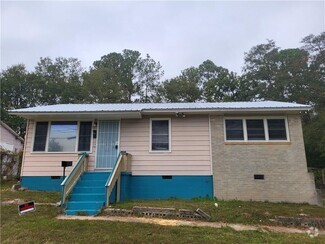 Building Photo - 873 Ell St