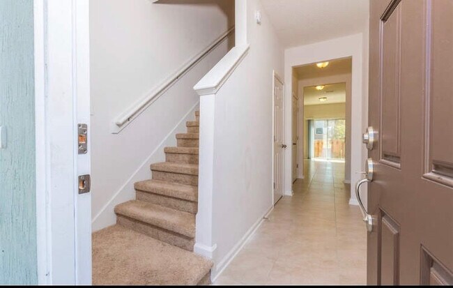 Foto del edificio - 126 Moultrie Village Ln