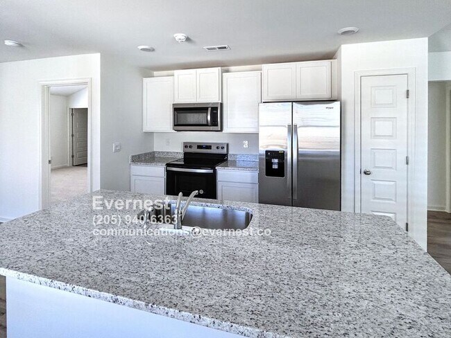 Foto del edificio - 1435 Long Leaf Ln