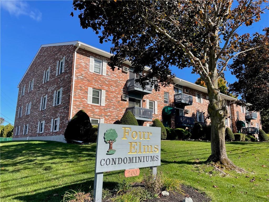 200 Manville Hill Rd Unit A4, Cumberland, RI 02864 Condo for Rent in