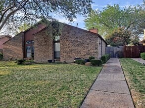 Building Photo - 3025 Westforest Dr