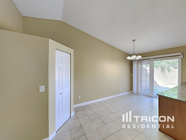 Building Photo - 10378 Rosemount Dr