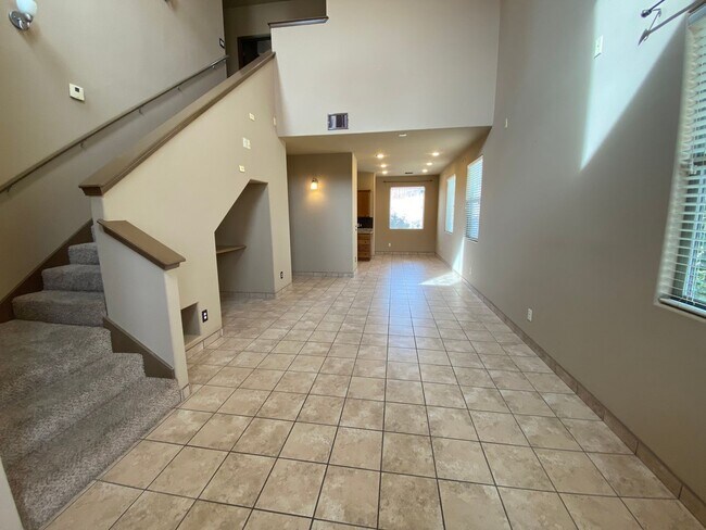 Building Photo - 3859 Ringneck Dr