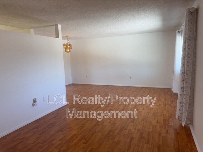 Foto del edificio - 28610 Pebble Beach Dr