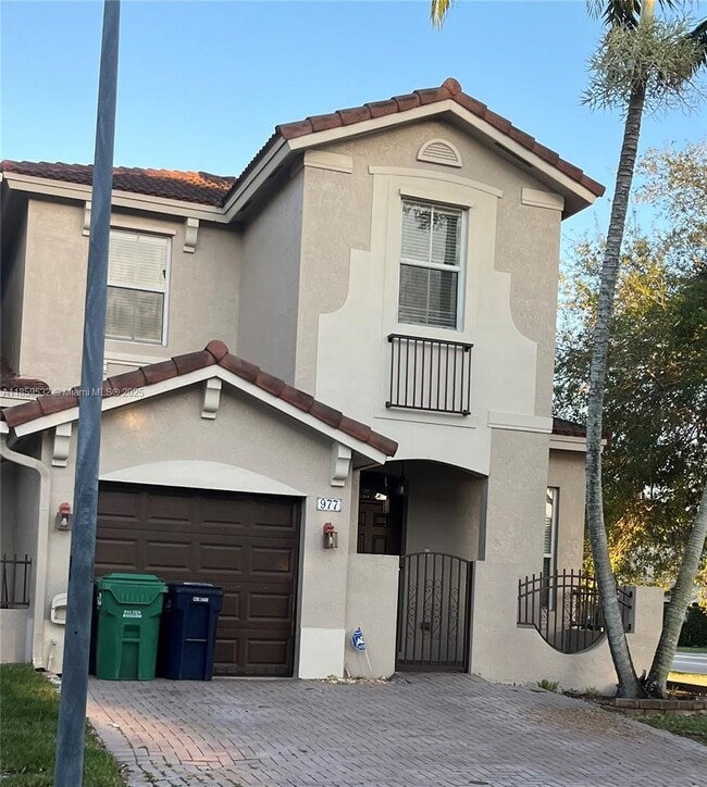 Building Photo - 977 SW 153rd Path