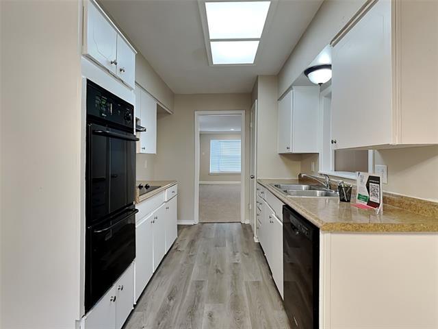 Foto del edificio - 4617 Ashwood Dr