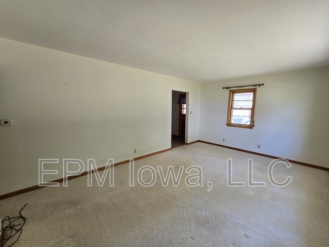 Building Photo - 1217 Dorothy Dr