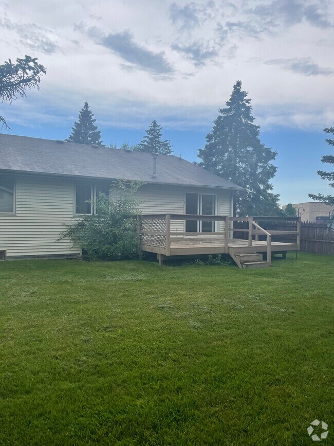 Apartments For Rent in Auburn, MI with Hardwood Floors 1 Rentals