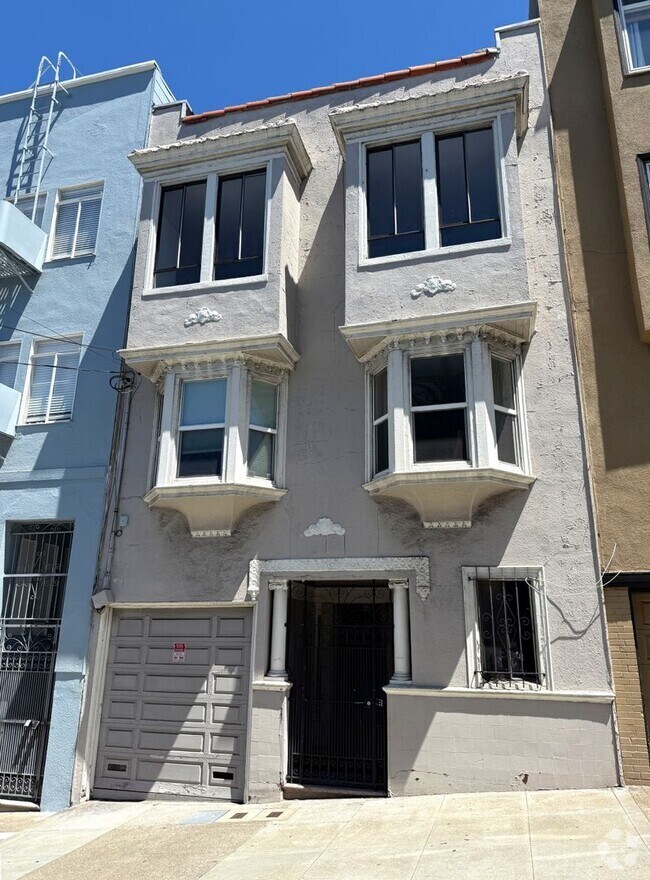 Building Photo - 1512-1514-1514 Leavenworth St