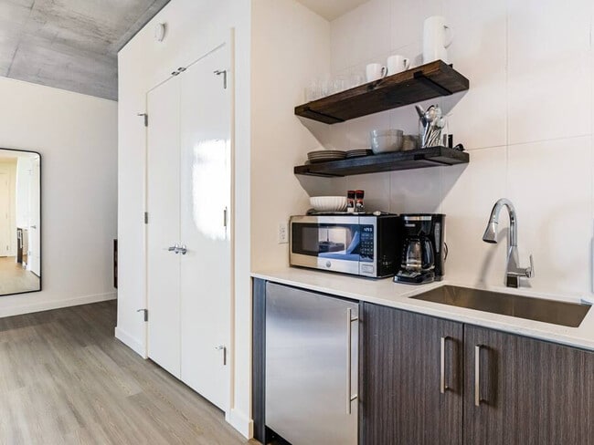 Foto del edificio - 1550 NW Naito Pkwy