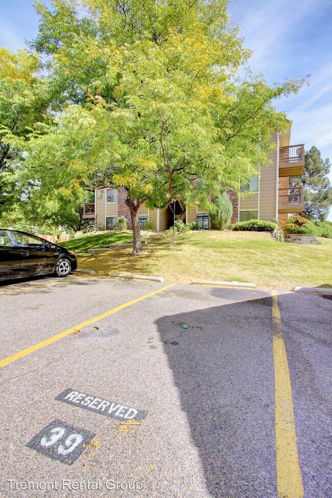 Building Photo - 3041 S Ursula Cir