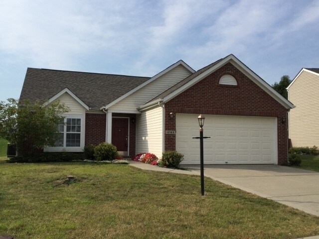Foto principal - 12183 Carriage Stone Dr