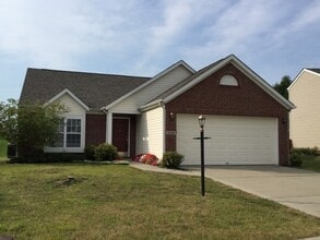 Building Photo - 12183 Carriage Stone Dr