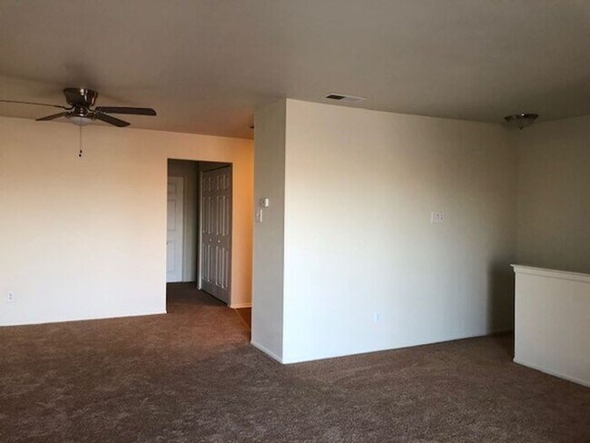 Building Photo - Two Bedroom Apartment for Rent 19114