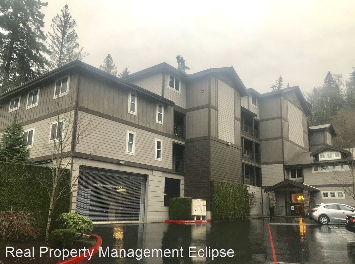 Foto principal - 3 br, 2 bath House - 18609 SE Newport Way ...