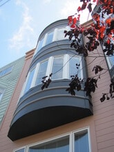 Building Photo - 2133 Greenwich St