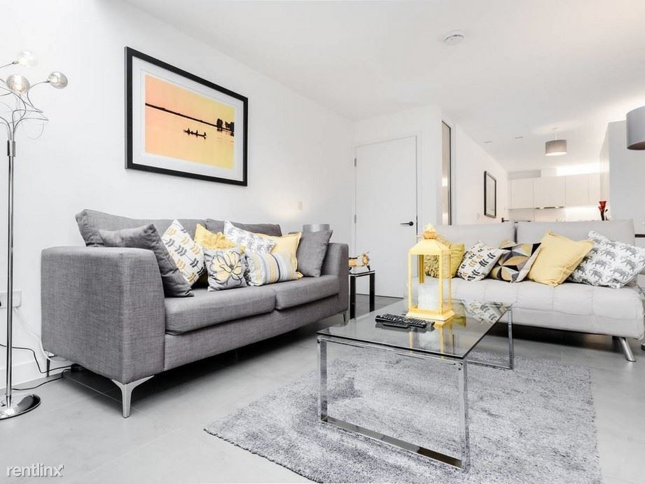 Foto principal - 2 br, 2 bath Apartment - 500 N St Unit 201