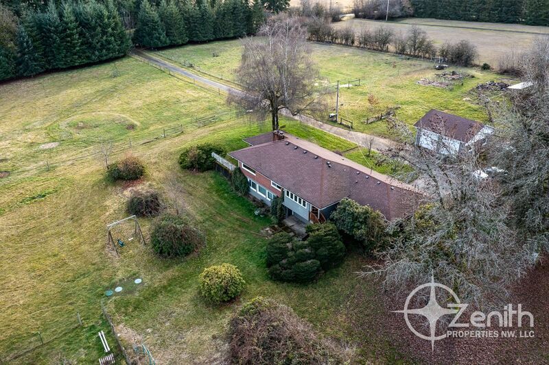 Primary Photo - 4508 NE 174th St