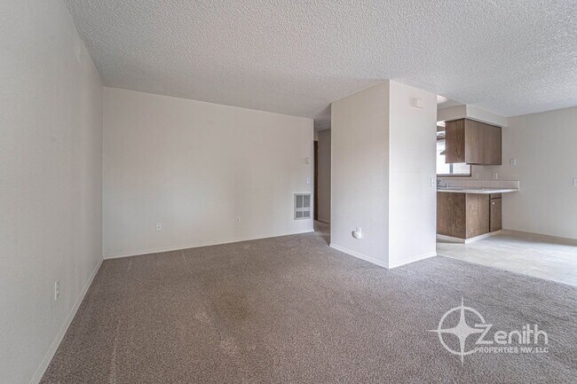 Foto del edificio - 3018 NE 78th Ave