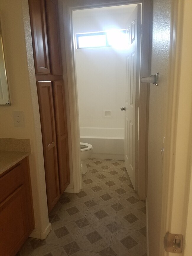 Foto del edificio - 13404 W Lisbon Ln