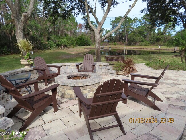 Foto del edificio - 36 Stoney Ridge Ln