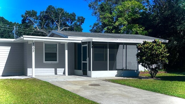 Building Photo - 8002 Miramar Ave