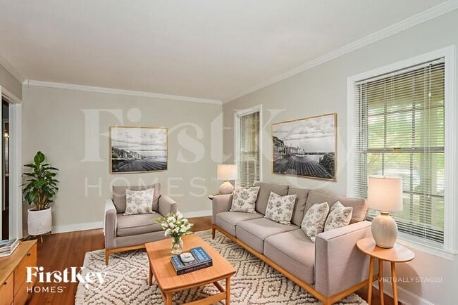 Foto del edificio - 3040 Wade St