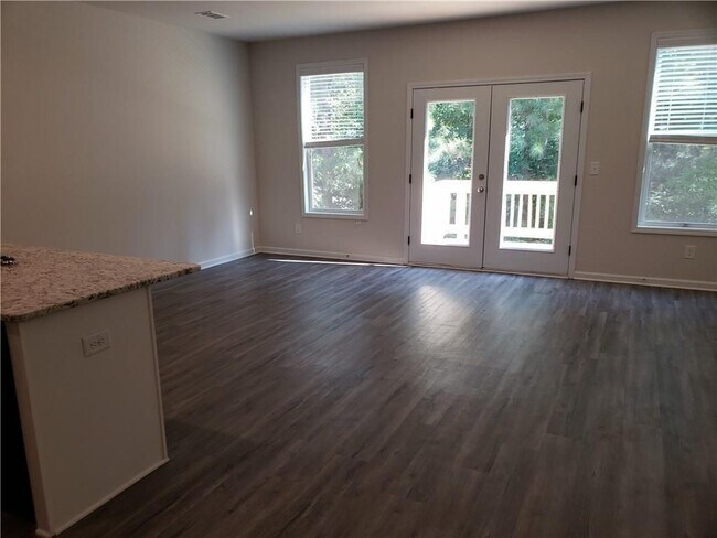 Foto del edificio - 2725 Daybreak Ct