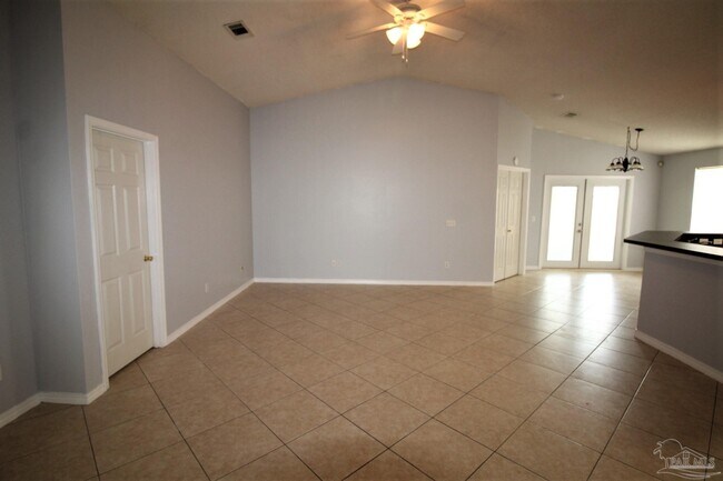 Foto del edificio - 354 Mizzen Ln