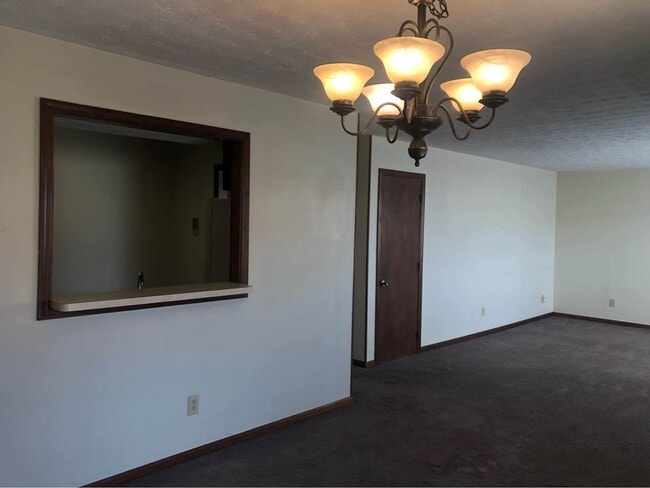 Building Photo - 1030 Beryl Trl