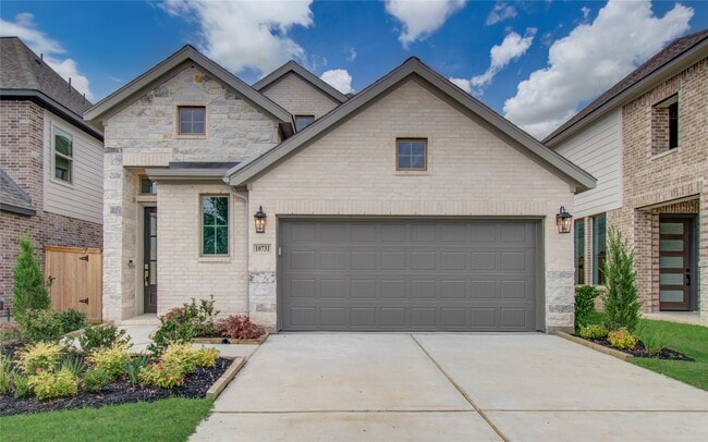 Building Photo - 10731 Aquila Star Dr