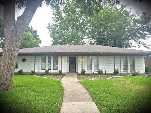 Foto principal - 1304 Oakhill Dr