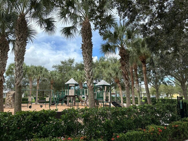Foto del edificio - 10479 SW Westlawn Blvd