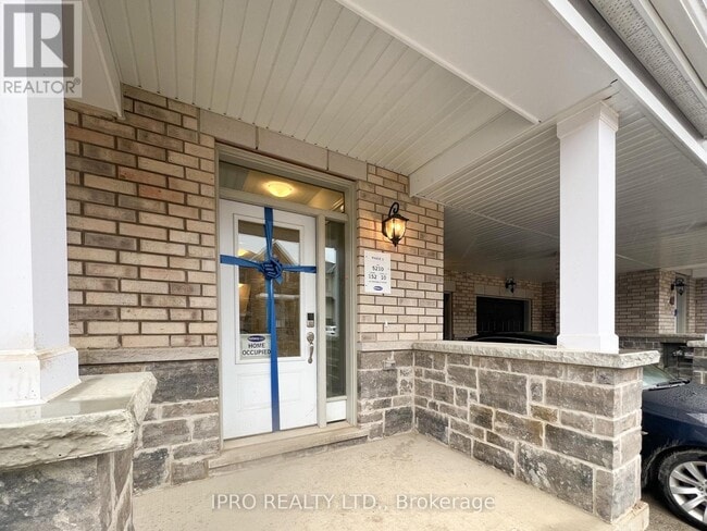 Building Photo - 42 Ennerdale St