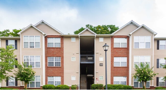 Bellewood Park - Bellewood Park Apartments